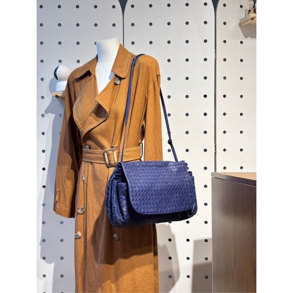 Bv Women Pre-Loved Bag Very Good Condition